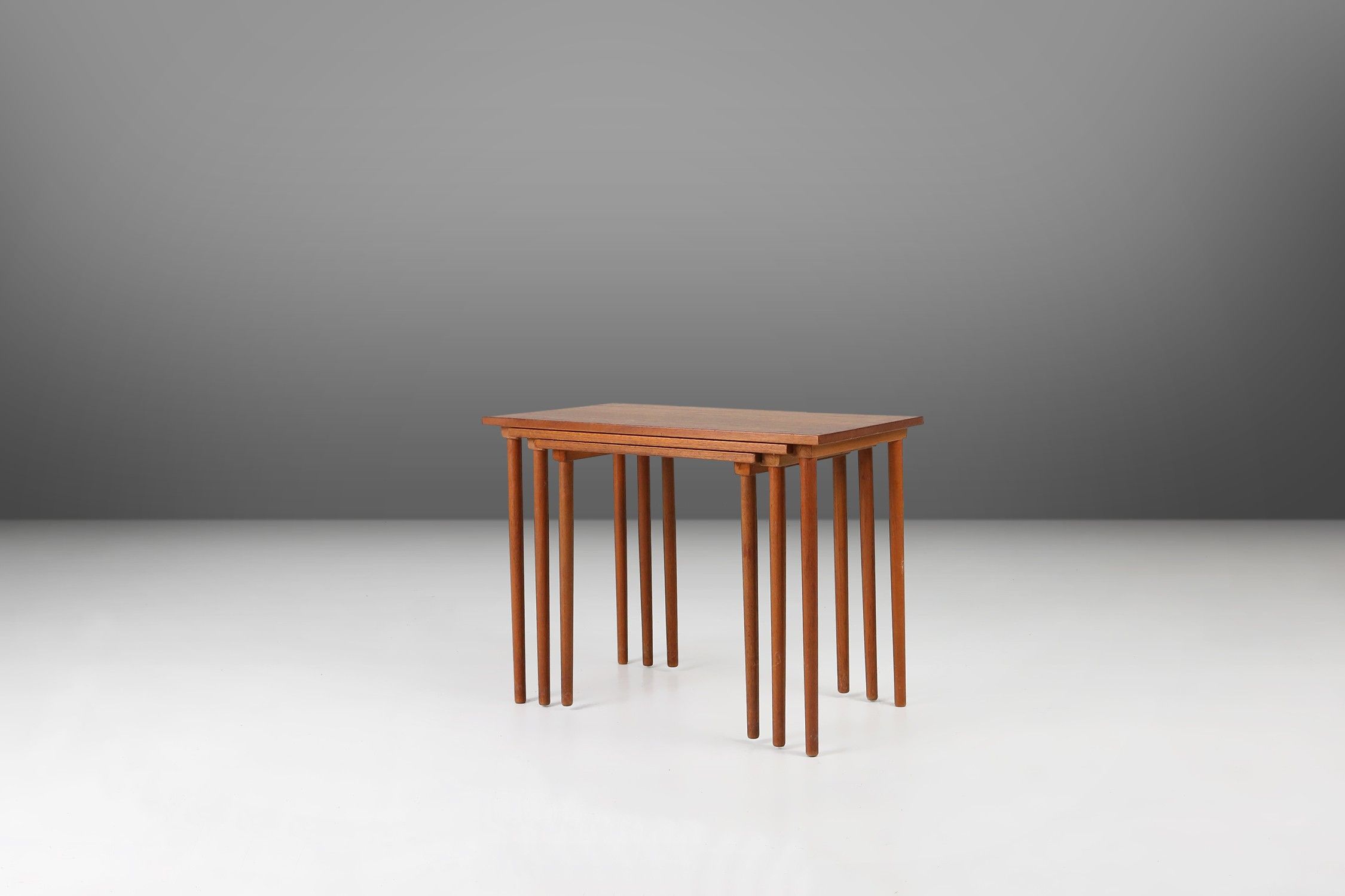 Set of 3 Scandinavian Teak Nesting Tables, Denmark 1960sthumbnail
